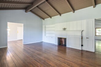 4668 St Clair Ave in Valley Village, CA - Building Photo - Building Photo