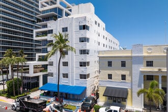 3621 Collins Ave in Miami Beach, FL - Building Photo - Building Photo