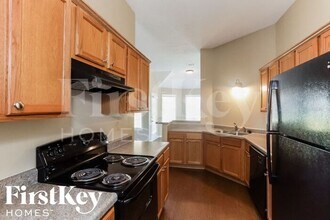 4066 Fairway View Cir E in Bartlett, TN - Building Photo - Building Photo