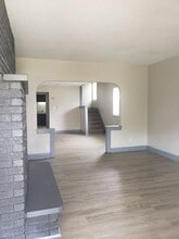 209-211-211 N Hague Ave in Columbus, OH - Building Photo - Building Photo