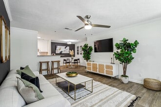 Westhaven at Vinings in Atlanta, GA - Building Photo - Building Photo