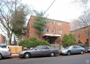 Collins Place in Hartford, CT - Building Photo - Other