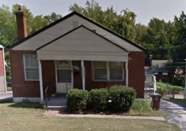 property at 4712 Begg Blvd