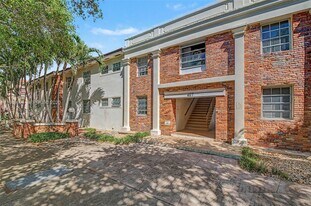 427 Anastasia Ave in Coral Gables, FL - Building Photo