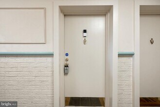 7812 Hanover Pkwy-Unit -201 in Greenbelt, MD - Building Photo - Building Photo