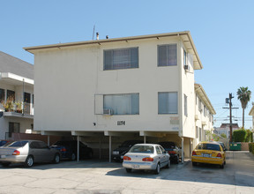 1174 N Berendo St in Los Angeles, CA - Building Photo - Building Photo