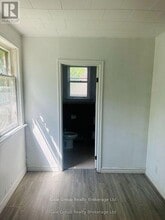 406 Simcoe St in Woodstock, ON - Building Photo - Building Photo