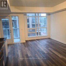 TH8-861 SHEPPARD Ave in North York, ON - Building Photo - Building Photo