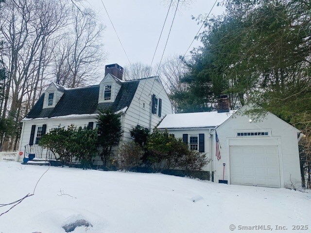 183 Gaylord Dr in Waterbury, CT - Building Photo