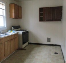 128 Bartlett St in Rochester, NY - Building Photo - Building Photo