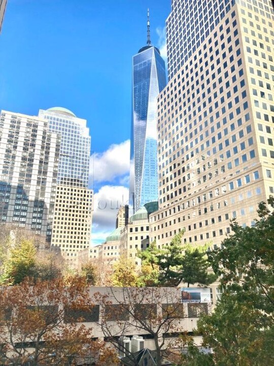 300 Albany St in New York, NY - Foto de edificio