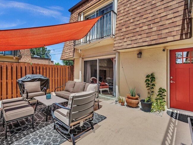 property at 530 SE 28th Ave
