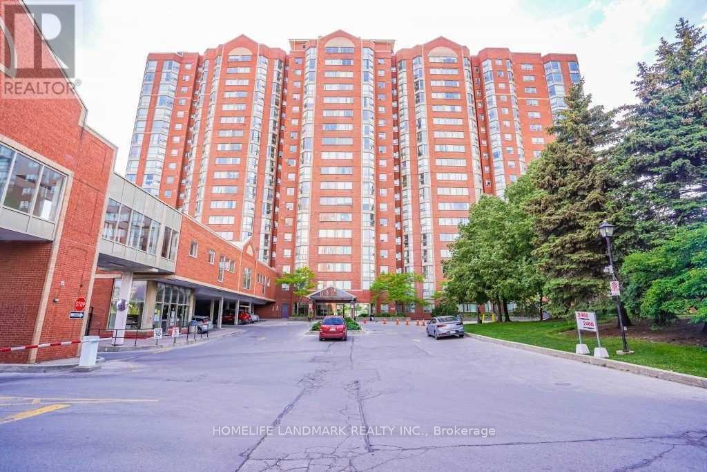 2460 Eglinton Ave E in Toronto, ON - Building Photo