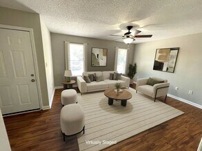 1022 Cherry Hills Ct in Athens, GA - Building Photo - Building Photo