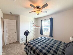 4425 Redbay Ct in Milton, FL - Building Photo - Building Photo