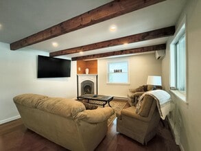 1330 Lake St in Bristol, NH - Building Photo - Building Photo