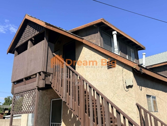 14653 Washington Dr in Fontana, CA - Building Photo - Building Photo