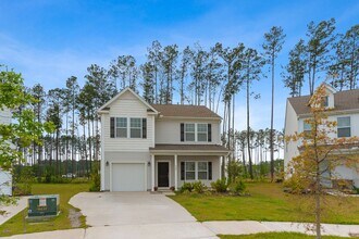 525 Purple Finch Rd in Summerville, SC - Foto de edificio - Building Photo