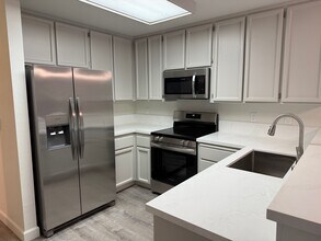 60 Boulder Creek Ct in Danville, CA - Foto de edificio - Building Photo