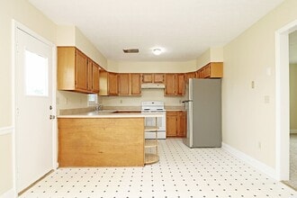 6309 Jefferson Mill Rd in Scottsville, VA - Building Photo - Building Photo