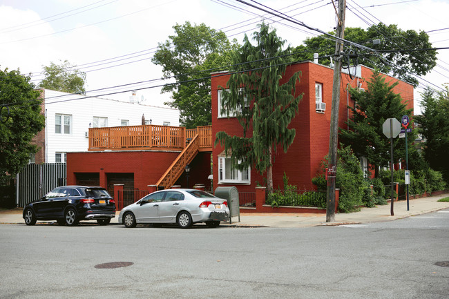 3252 Philip Ave in Bronx, NY - Building Photo - Building Photo