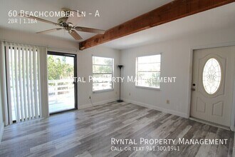 60 Beachcomber Ln in Englewood, FL - Foto de edificio - Building Photo