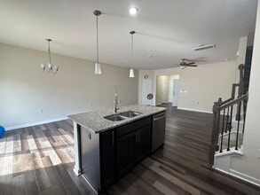 108 Pelsett St in Durham, NC - Building Photo - Building Photo