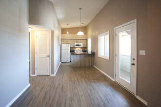 Trails End Apartments in Springfield, MO - Building Photo - Interior Photo