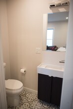 14 Sumner St, Unit 14 Summer St in Boston, MA - Building Photo - Building Photo
