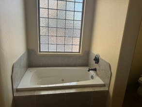 37910 N 17th Pl in Phoenix, AZ - Building Photo - Building Photo