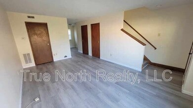 3102 Jackielane Dr in Columbus, OH - Building Photo - Building Photo