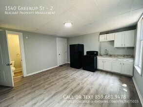 1540 Greenup St in Covington, KY - Building Photo - Building Photo
