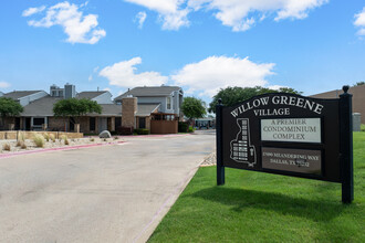 Willow Greene Village in Dallas, TX - Building Photo - Building Photo