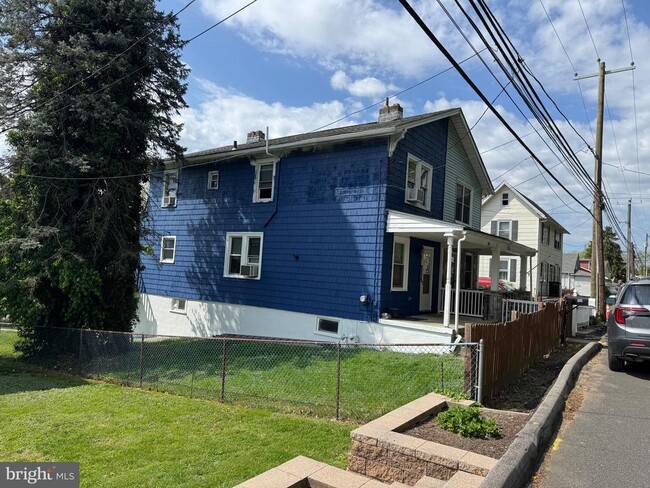 property at 365 Dehaven St