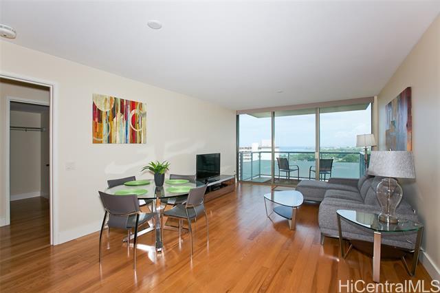 1551 Ala Wai Blvd in Honolulu, HI - Building Photo - Building Photo