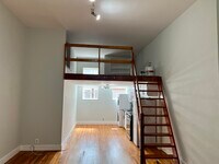 716 South St, Unit Unit2R photo'