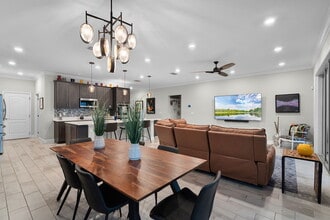 298 Jackson Loop in DeLand, FL - Building Photo - Building Photo