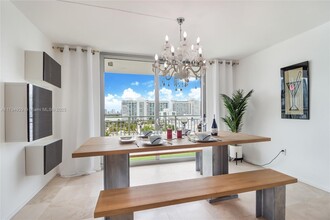 1045 10th St, Unit # 904 in Miami Beach, FL - Building Photo - Building Photo