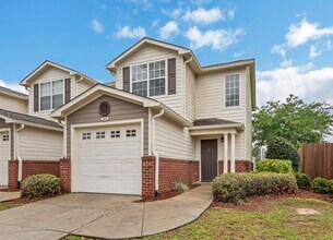 749 Majestic Dr in Crestview, FL - Building Photo - Building Photo