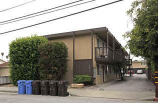 231 Blackburn St Apartments