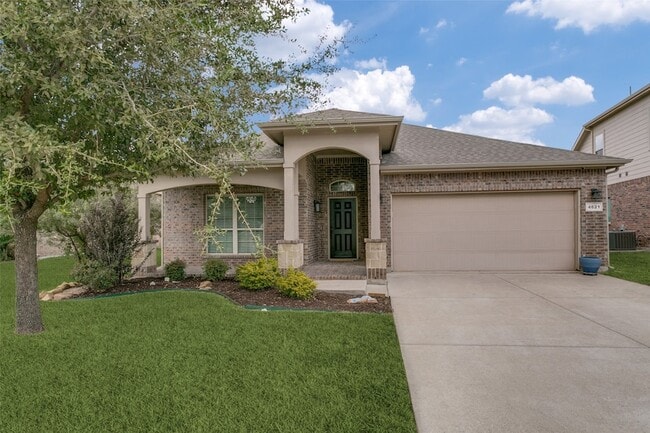 property at 4621 Lazy Oaks St