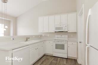 7860 Cotswold Ct in Charlotte, NC - Foto de edificio - Building Photo