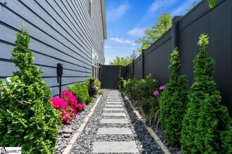 1 Meteora Way in Greenville, SC - Building Photo - Building Photo