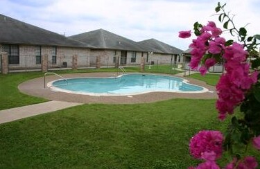 3710 Howard Dr in McAllen, TX - Building Photo