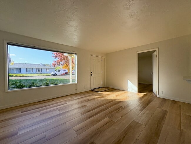 2835 Pearl St in Eugene, OR - Building Photo - Building Photo