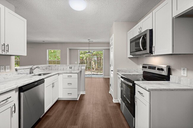 240 Eagle Ridge Rd in Summerville, SC - Building Photo - Building Photo