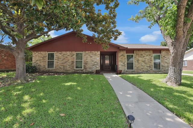property at 549 Shadowcrest Ln