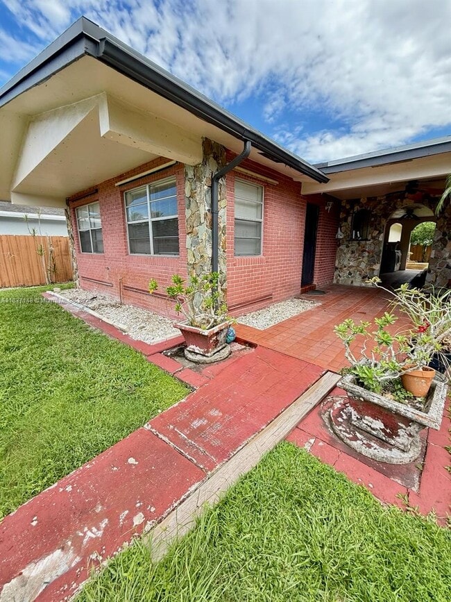 property at 4088 SW 51st St
