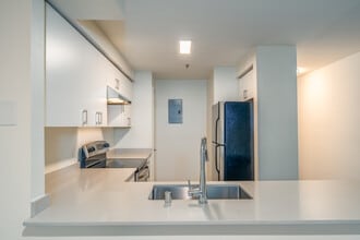 The Docks at Redmond Lakeview in Redmond, WA - Building Photo - Interior Photo