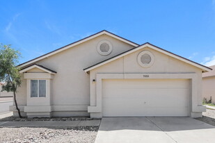 7055 W Sanna St in Peoria, AZ - Building Photo